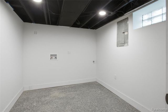 16853 Lindsay Street, Detroit, MI 48235