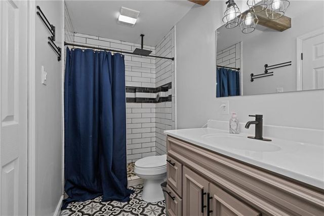 7187 Mill House Drive S, Mobile, AL 36619