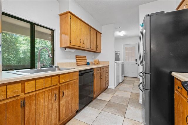 7187 Mill House Drive S, Mobile, AL 36619