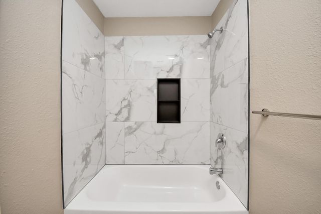 7447 Cambridge Street 106, Houston, TX 77054