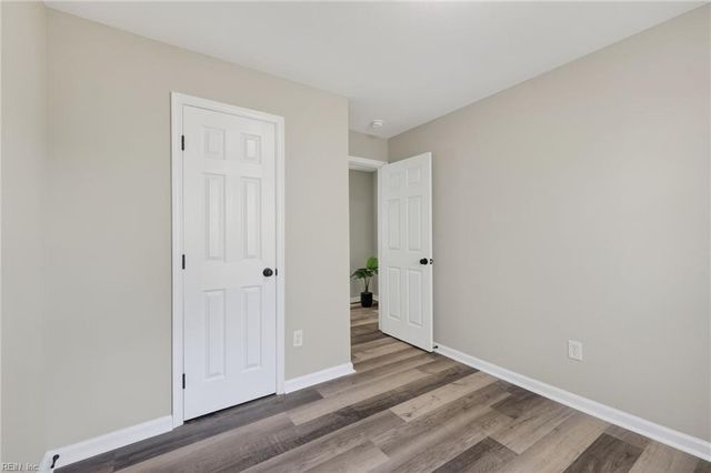 403 Draper DR, Norfolk, VA 23505