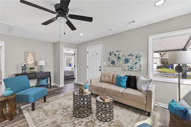 403 Draper DR, Norfolk, VA 23505