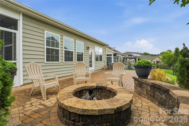 12109 Belmont Mansion Drive, Charlotte, NC 28273