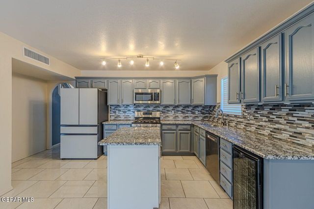 12536 TIERRA CHINA Court, El Paso, TX 79938