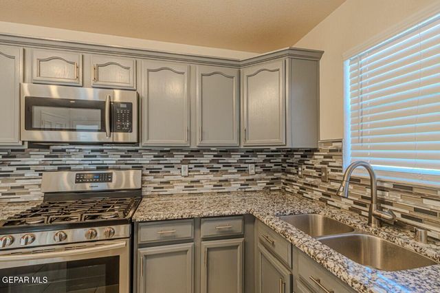 12536 TIERRA CHINA Court, El Paso, TX 79938