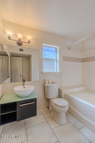 12536 TIERRA CHINA Court, El Paso, TX 79938