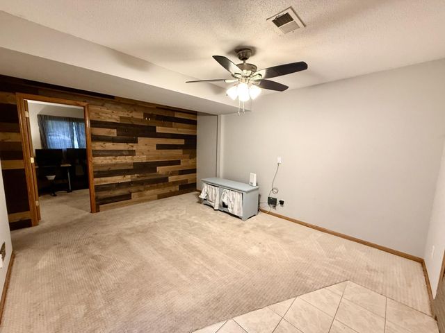 424 106th Avenue NW, Coon Rapids, MN 55448