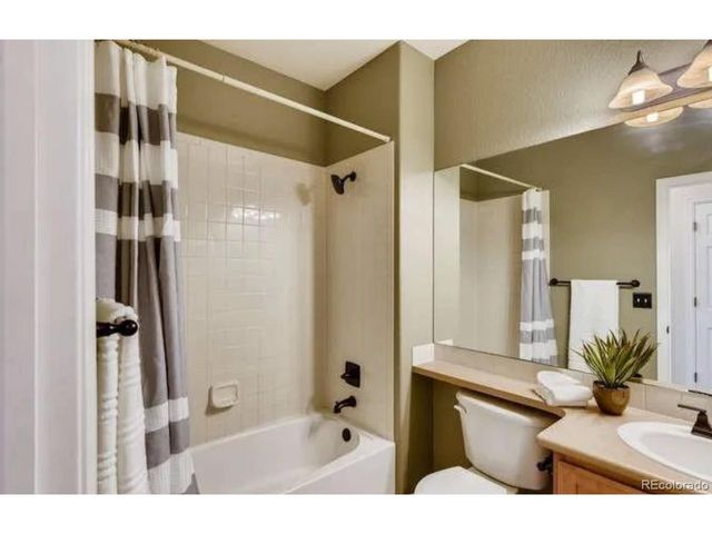 20947 E Eastman Ave, Aurora, CO 80013