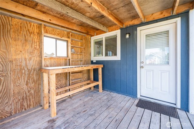 462 G Street, Blaine, WA 98230