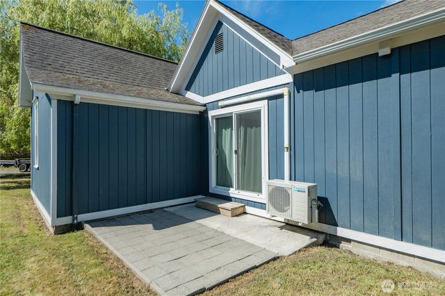 462 G Street, Blaine, WA 98230