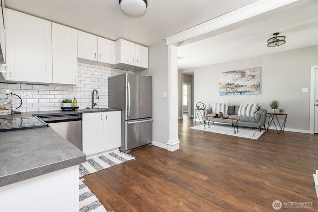 462 G Street, Blaine, WA 98230