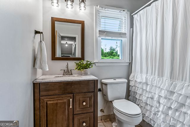 153 Natures Cove Road, Newnan, GA 30263