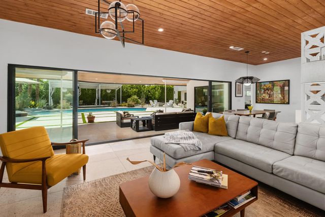 73075 Shadow Mountain Drive, Palm Desert, CA 92260