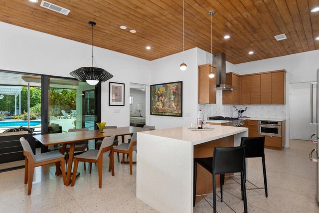 73075 Shadow Mountain Drive, Palm Desert, CA 92260