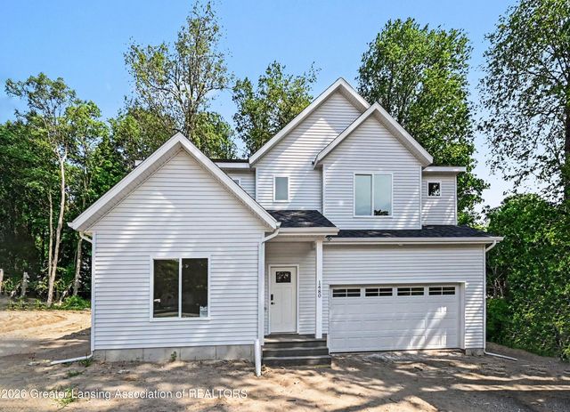 1480 W Valley Road, Lansing, MI 48906