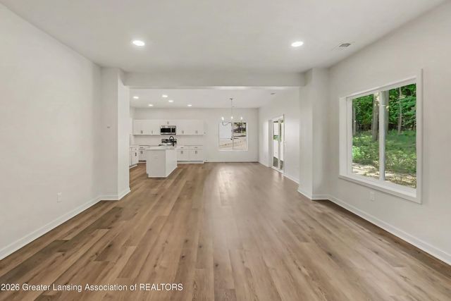 1480 W Valley Road, Lansing, MI 48906