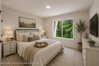 1480 W Valley Road, Lansing, MI 48906