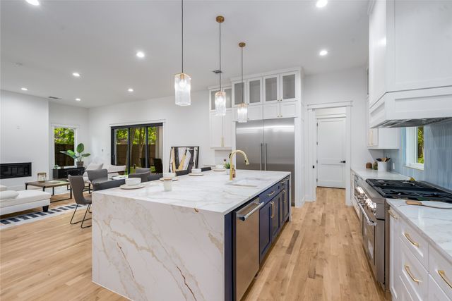 5940 Bryan Parkway, Dallas, TX 75206