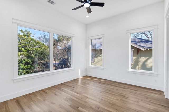 5940 Bryan Parkway, Dallas, TX 75206