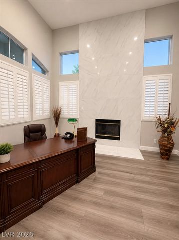 3187 Azure Bay Street, Las Vegas, NV 89117