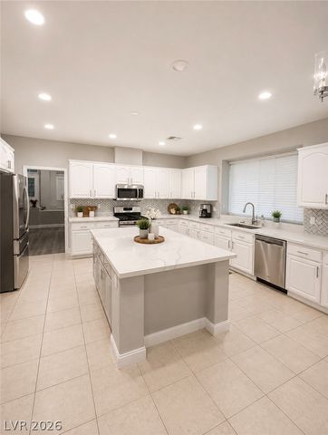 3187 Azure Bay Street, Las Vegas, NV 89117