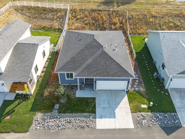 610 Harvest Loop, Palouse, WA 99161