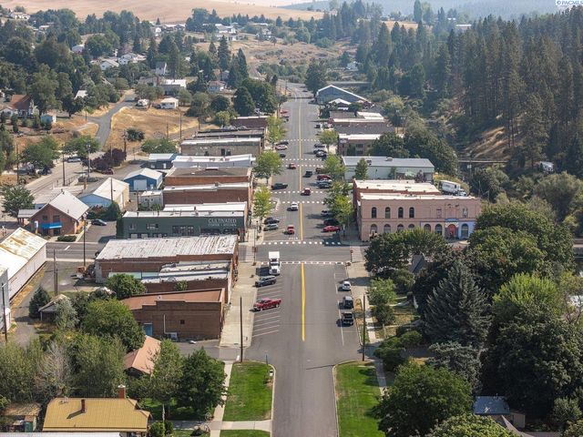 610 Harvest Loop, Palouse, WA 99161