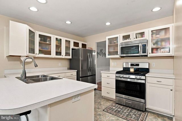 13 ARUNDEL LN, Elkton, MD 21921