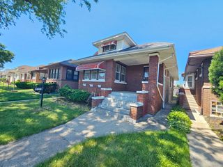 1448 N Menard Avenue, Chicago, IL 60651