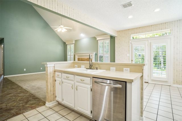 448 Shade Tree Circle, Hurst, TX 76054