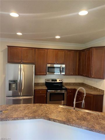 5500 Muth CT, Virginia Beach, VA 23462