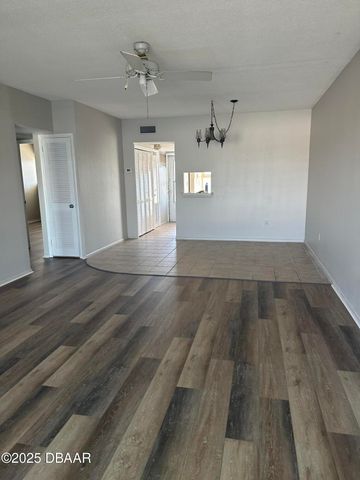 715 S Beach St Apt 311D, Daytona Beach, FL 32114