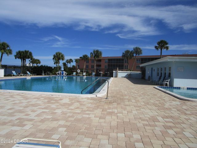 715 S Beach St Apt 311D, Daytona Beach, FL 32114