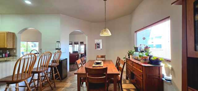 2011 Desert Springs Court, Las Cruces, NM 88011