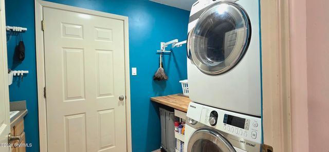 2011 Desert Springs Court, Las Cruces, NM 88011
