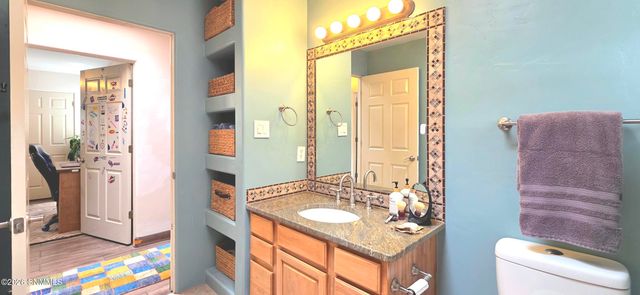 2011 Desert Springs Court, Las Cruces, NM 88011