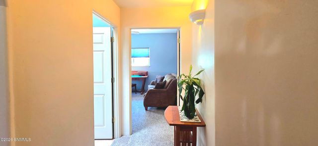 2011 Desert Springs Court, Las Cruces, NM 88011