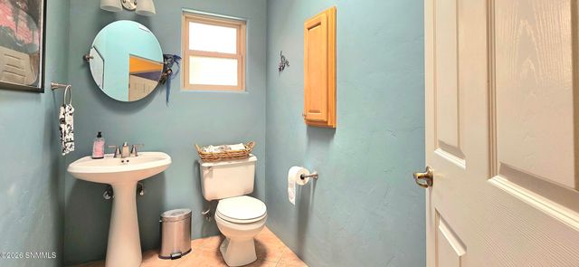 2011 Desert Springs Court, Las Cruces, NM 88011