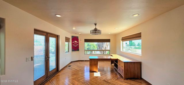2011 Desert Springs Court, Las Cruces, NM 88011