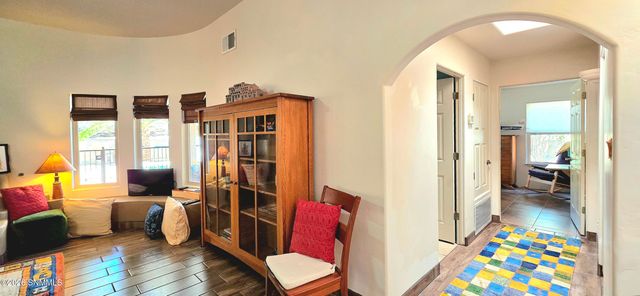 2011 Desert Springs Court, Las Cruces, NM 88011