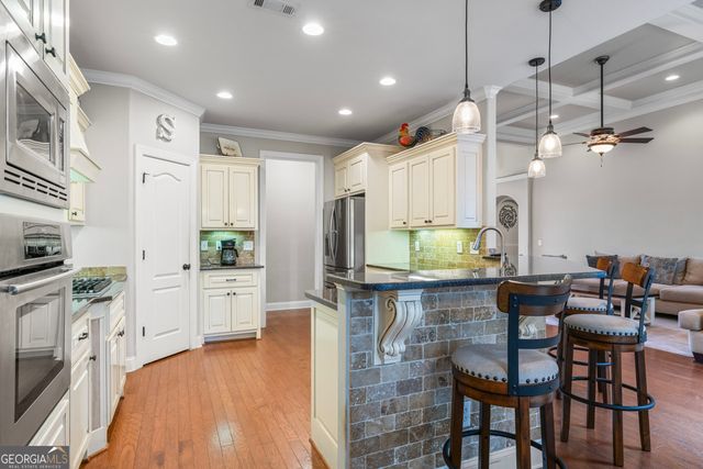 1509 Royce Drive, Locust Grove, GA 30248