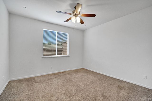 1113 Greenbrier Drive, Hanford, CA 93230