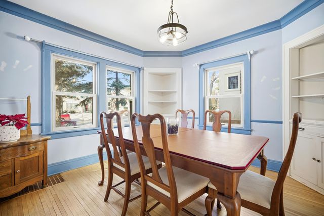 4833 13th Avenue S, Minneapolis, MN 55417