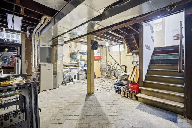 4833 13th Avenue S, Minneapolis, MN 55417