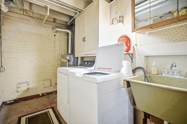 4833 13th Avenue S, Minneapolis, MN 55417