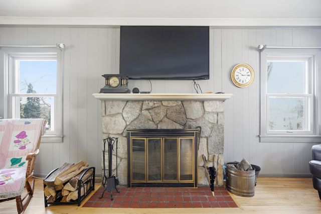 4833 13th Avenue S, Minneapolis, MN 55417