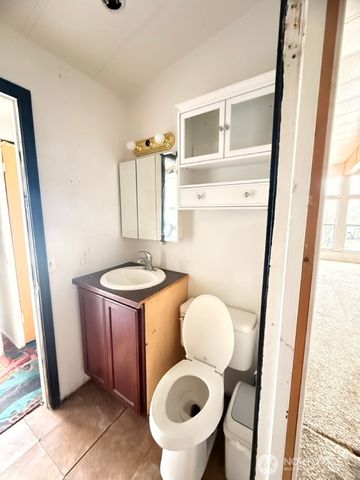 14003 70th Street E, Sumner, WA 98390