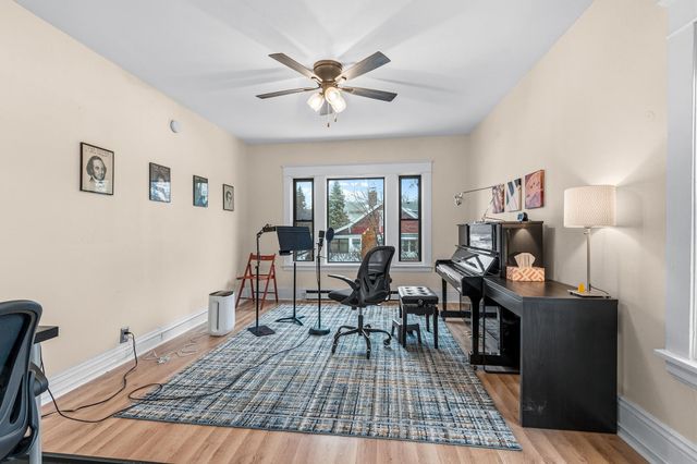 1154 Grand Avenue, Saint Paul, MN 55105