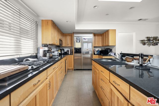 3411 Tareco Drive, Los Angeles, CA 90068