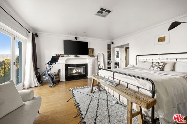 3411 Tareco Drive, Los Angeles, CA 90068